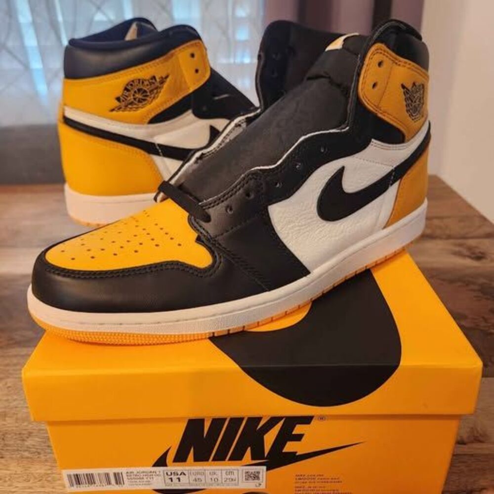 Air Jordan 1 High Taxi Size 11 DS Brand New
